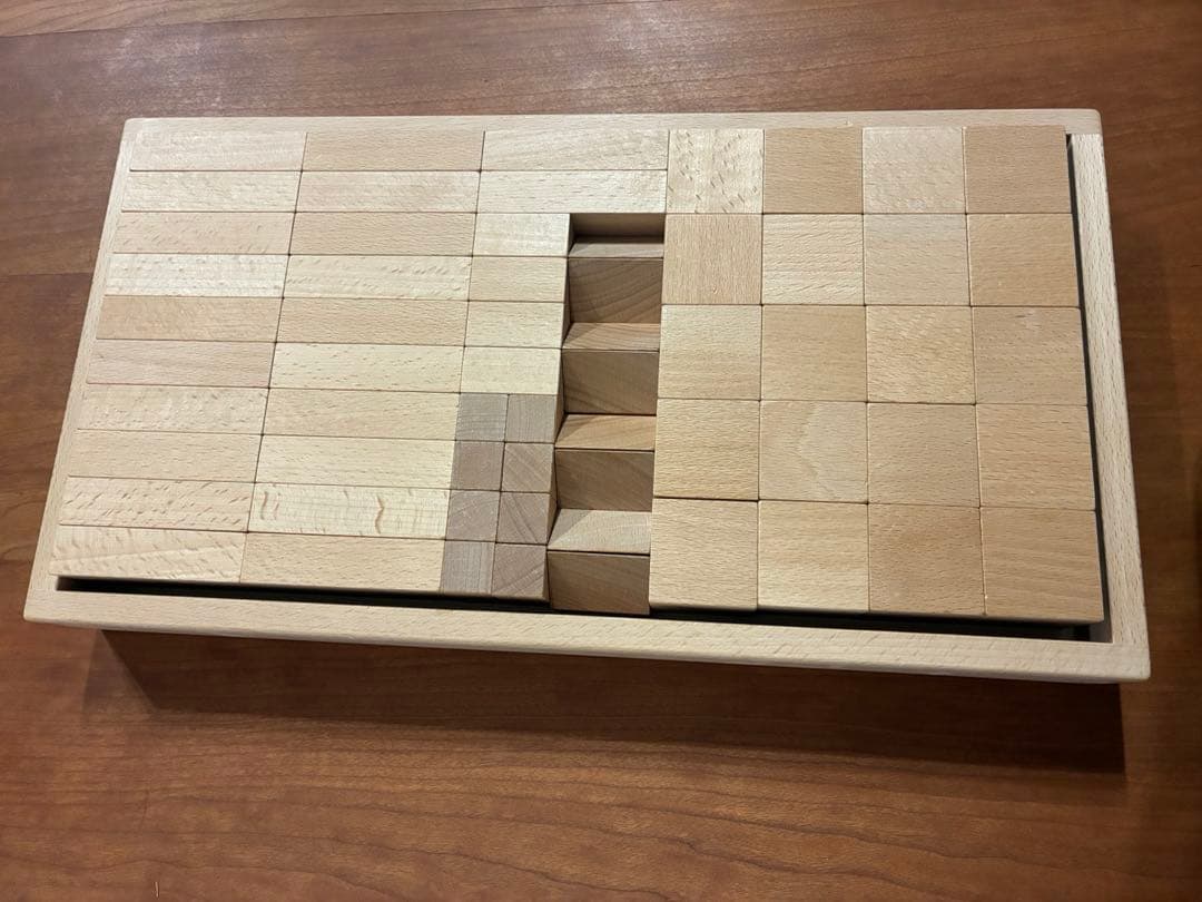 ※値下げ※美品【小さな大工さん】40㎜基尺　積み木と収納箱セット