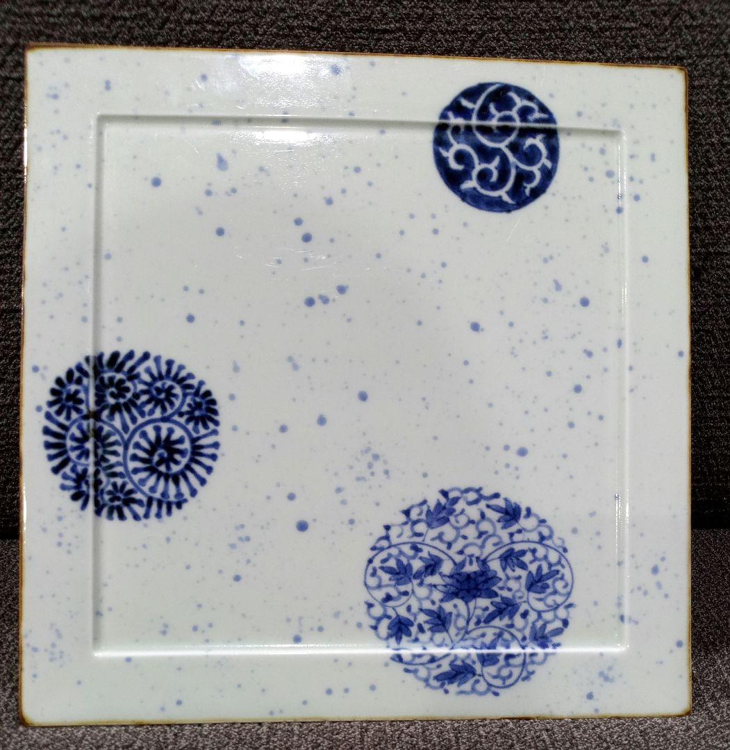 有田焼　唐草丸紋　スクエアプレート　ディナープレート　磁器　福泉窯