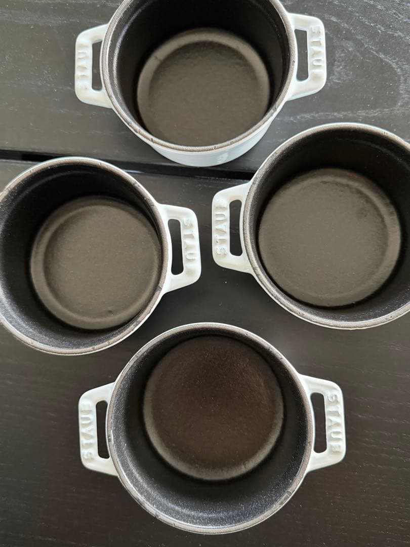 貴重希少　ストウブ　ピュアホワイト　10cm 4個セット　箱無し