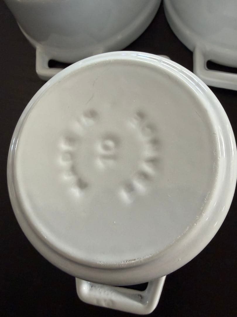 貴重希少　ストウブ　ピュアホワイト　10cm 4個セット　箱無し