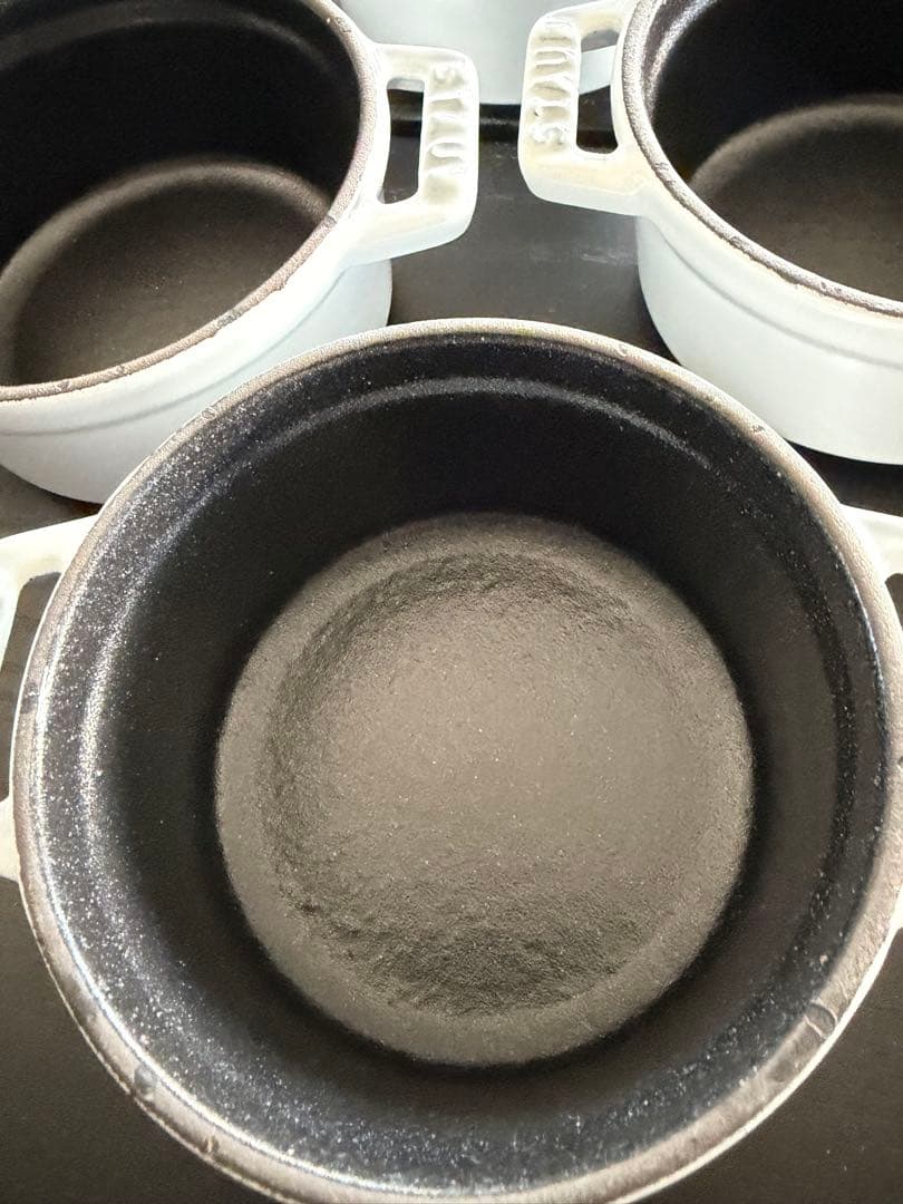 貴重希少　ストウブ　ピュアホワイト　10cm 4個セット　箱無し