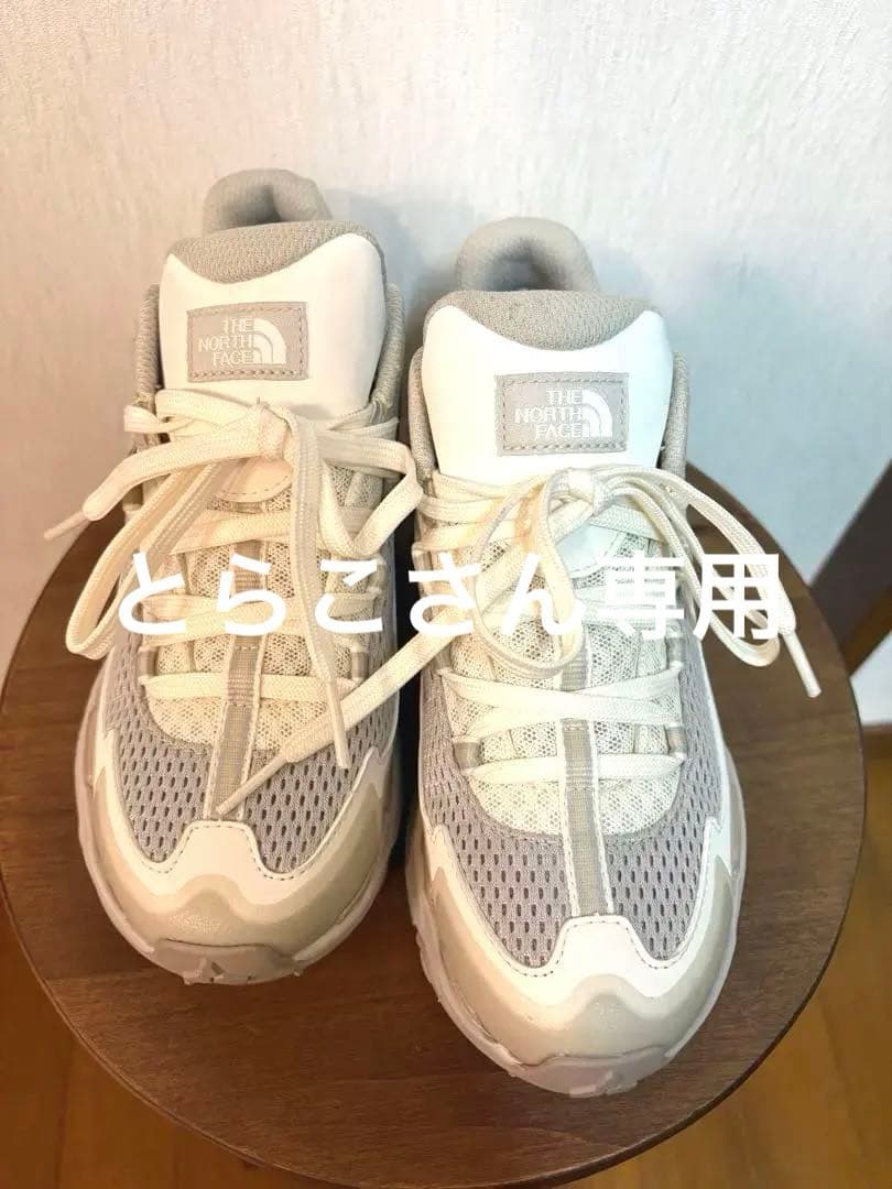 THE NORTH FACE スニーカー ホワイト グレー