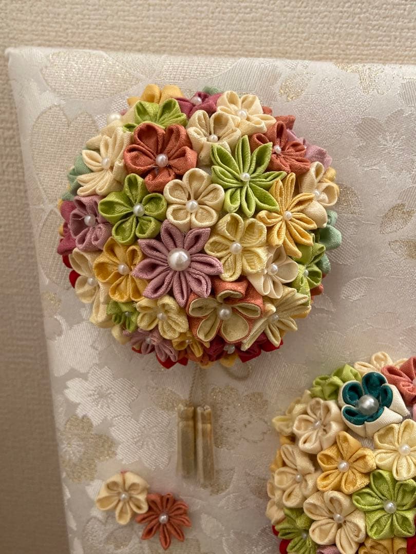 羽子板　　つまみ細工