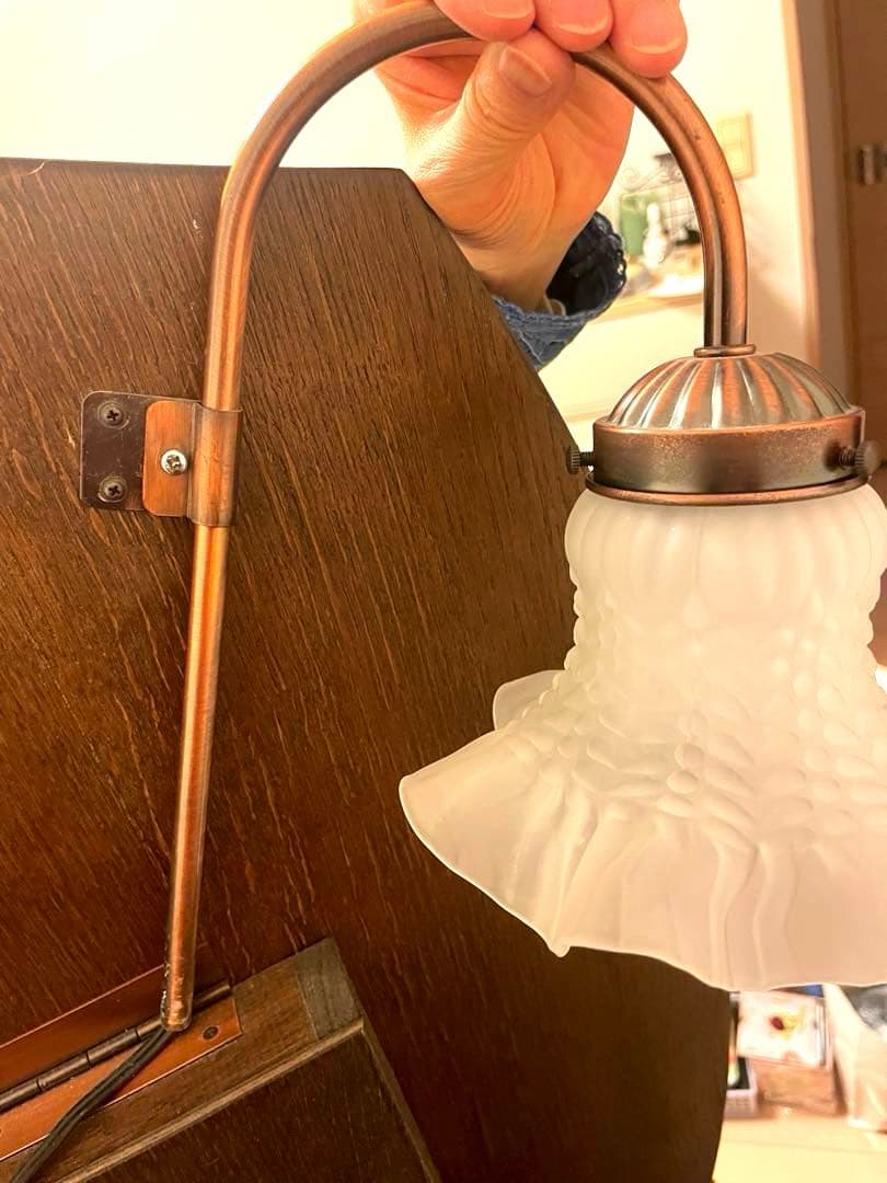 木製ダークブラウンドレッサー・鏡台・アンティーク家具・ドレッサー・鏡・家具・収納