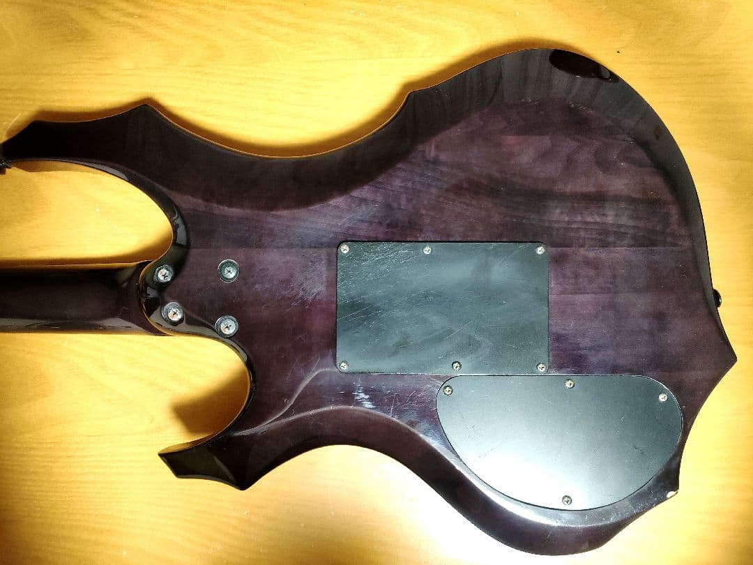 GrassRoots Pierrot アイジモデル エレキギター