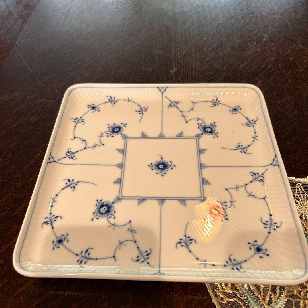 ロイヤルコペンハーゲン　ブルーブルーテッド　スクエアプレート