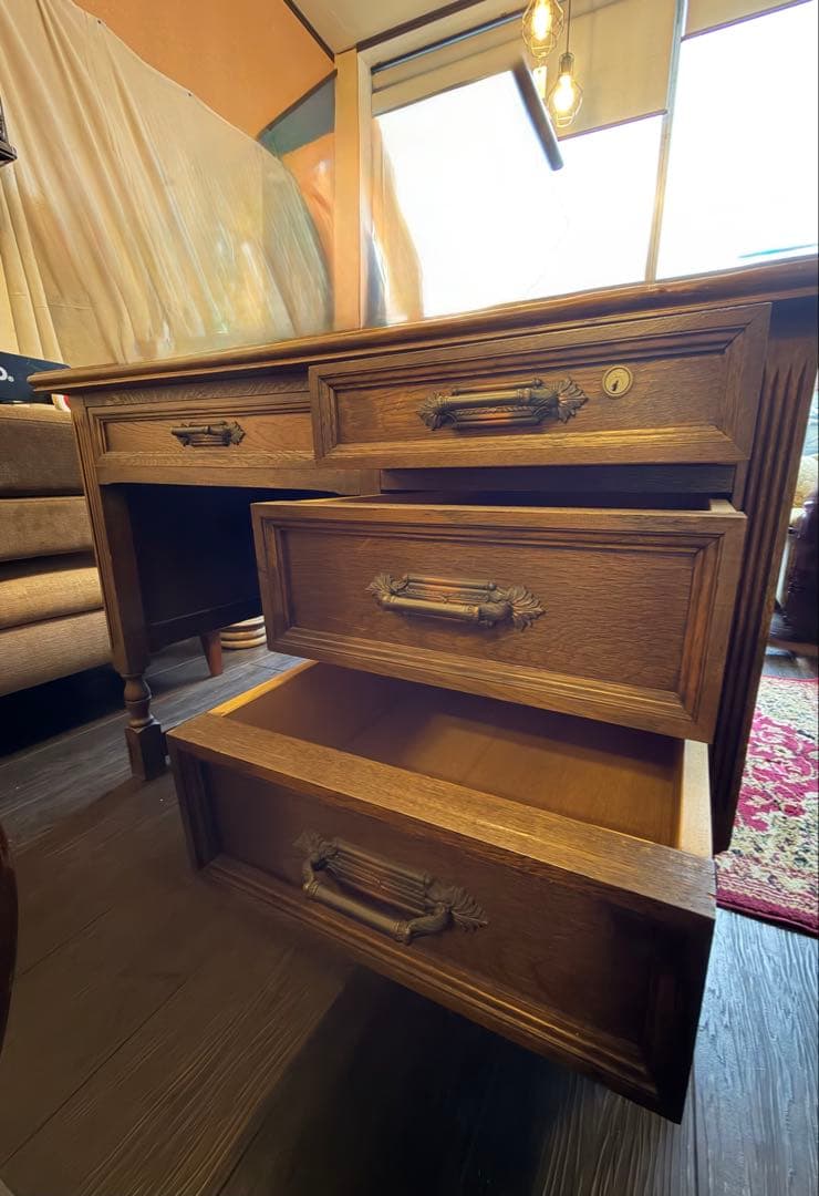 片袖机　オーク材クラシックデスク アンティーク　木製デスク 書斎　勉強机