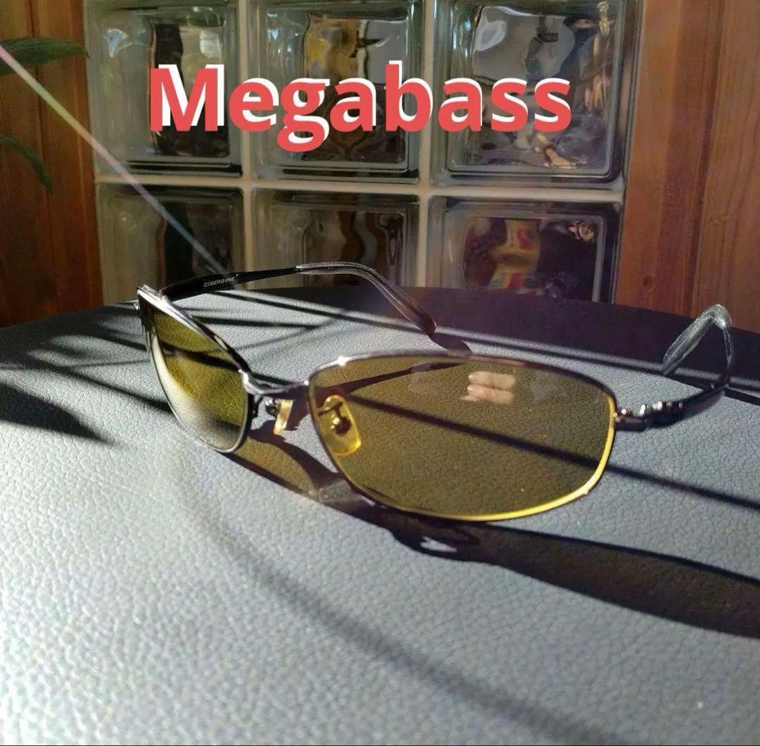 Megabass CYBERDYNE イエローレンズ