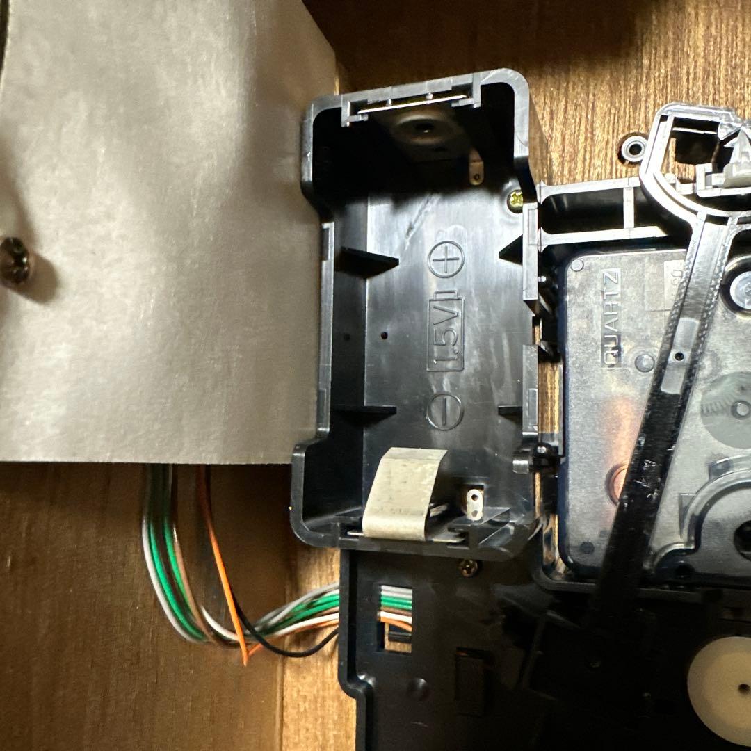 ケ*ン様 昭和レトロの可愛い木製鳩時計！しかも何と新品未使用です！！