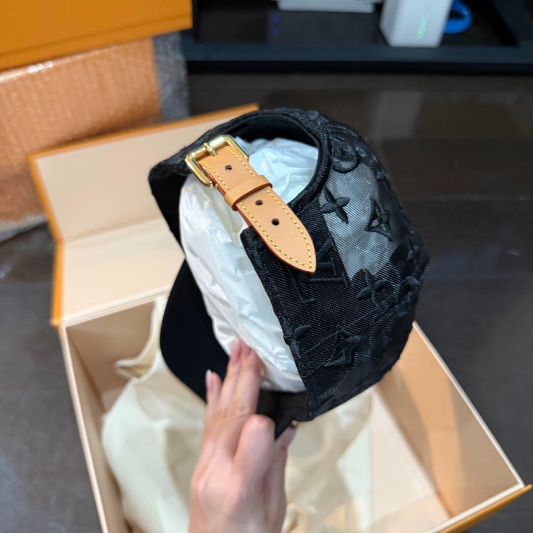 TSLouis Vuitton ベースボール　メッシュキャップ ブラック