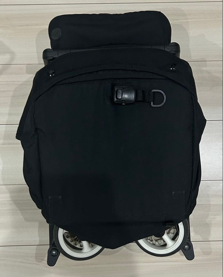 サイベックスリベル 折りたたみ式ベビーカーブラック（バンパーバー付)