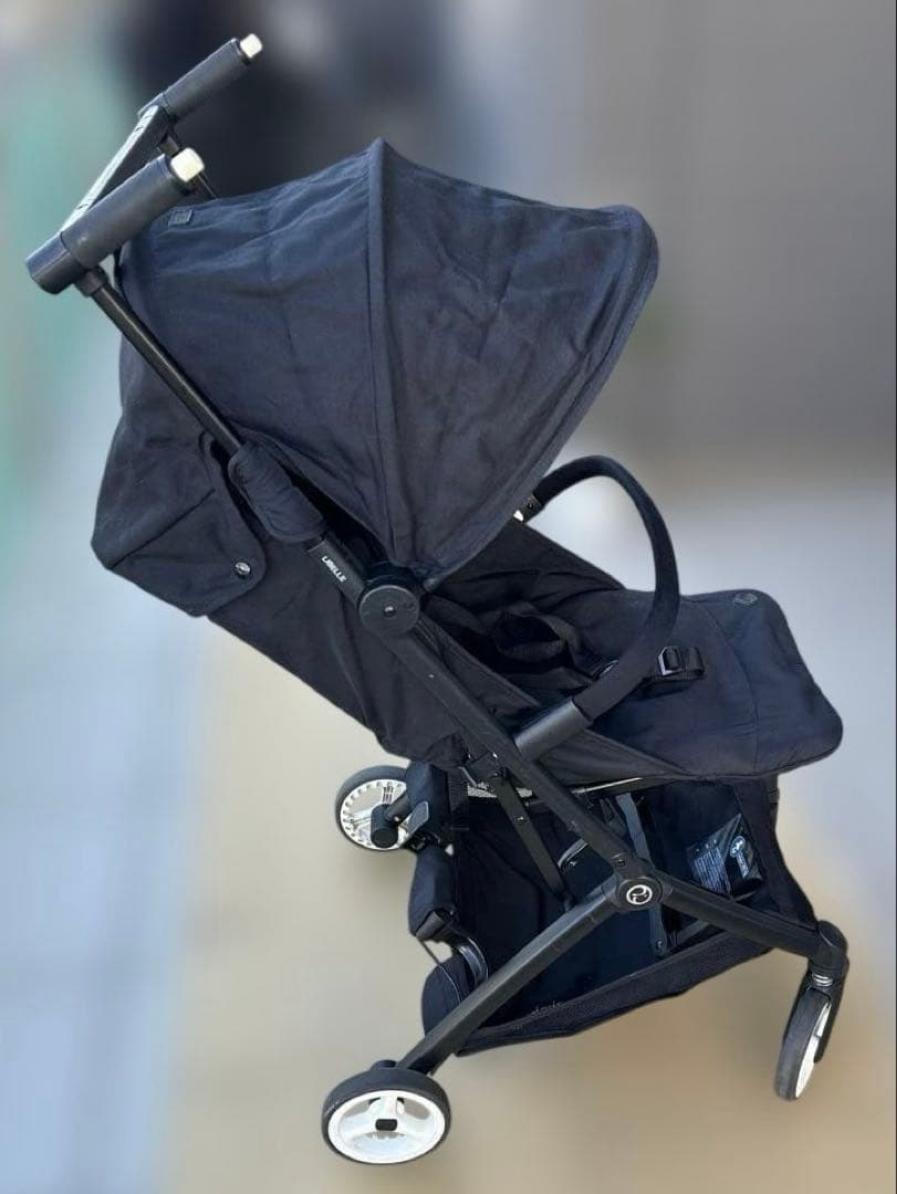 サイベックスリベル 折りたたみ式ベビーカーブラック（バンパーバー付)