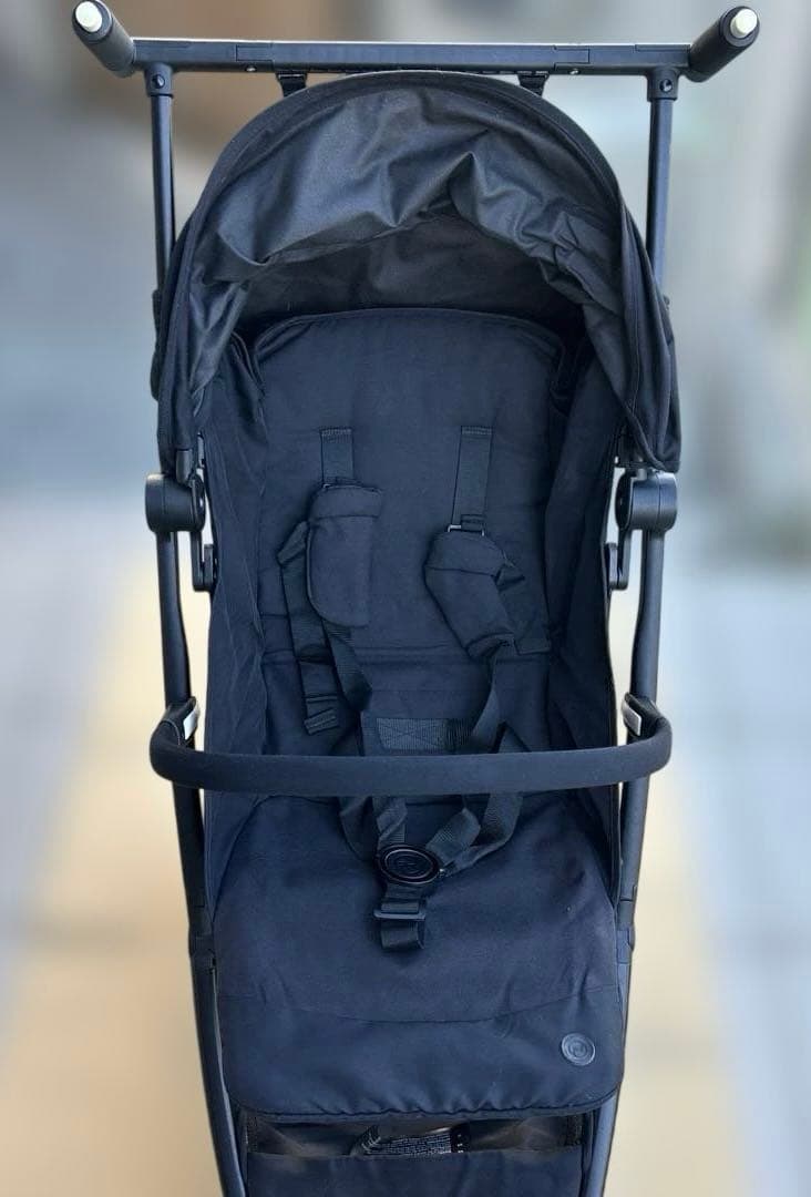 サイベックスリベル 折りたたみ式ベビーカーブラック（バンパーバー付)