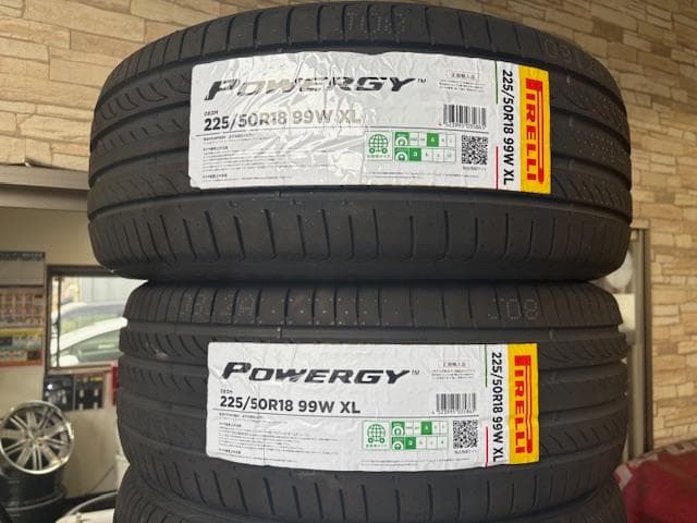 タイヤ　ピレリ　POWERGY　パワジ―　225/50R18　新品未使用等　1本