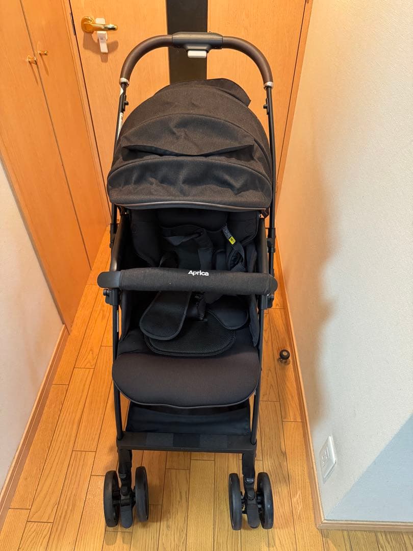 Aprica(アップリカ) A型ベビーカー ラクーナエアープラス　ブラック
