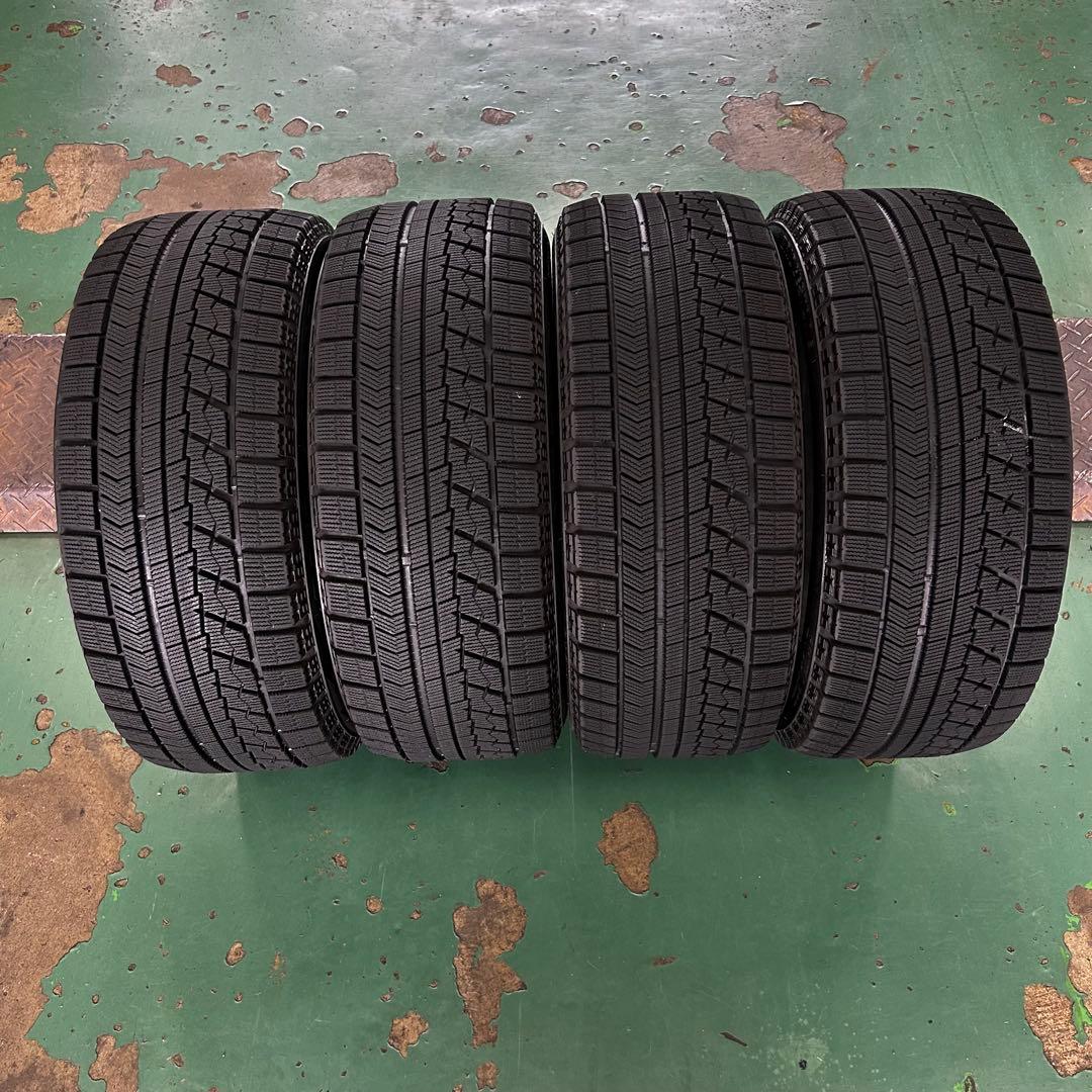 中古スタッドレス225/55R16ブリヂストン４本セット　、セルシオなど