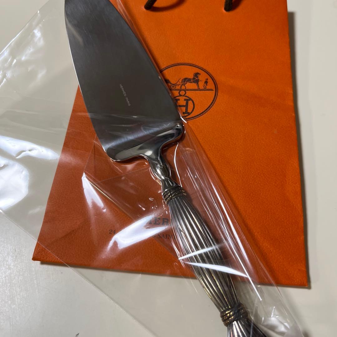 HERMES エルメス　モアソン　ケーキサーバー