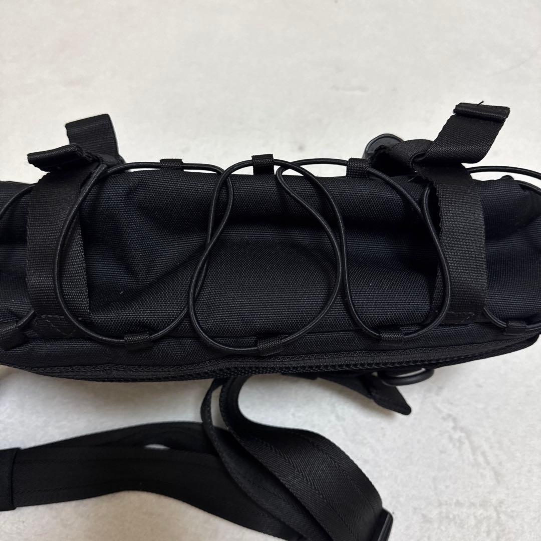 【美品】CONSPARA　最強トラベル　防刃ボディバッグ　TSAロック付き　黒