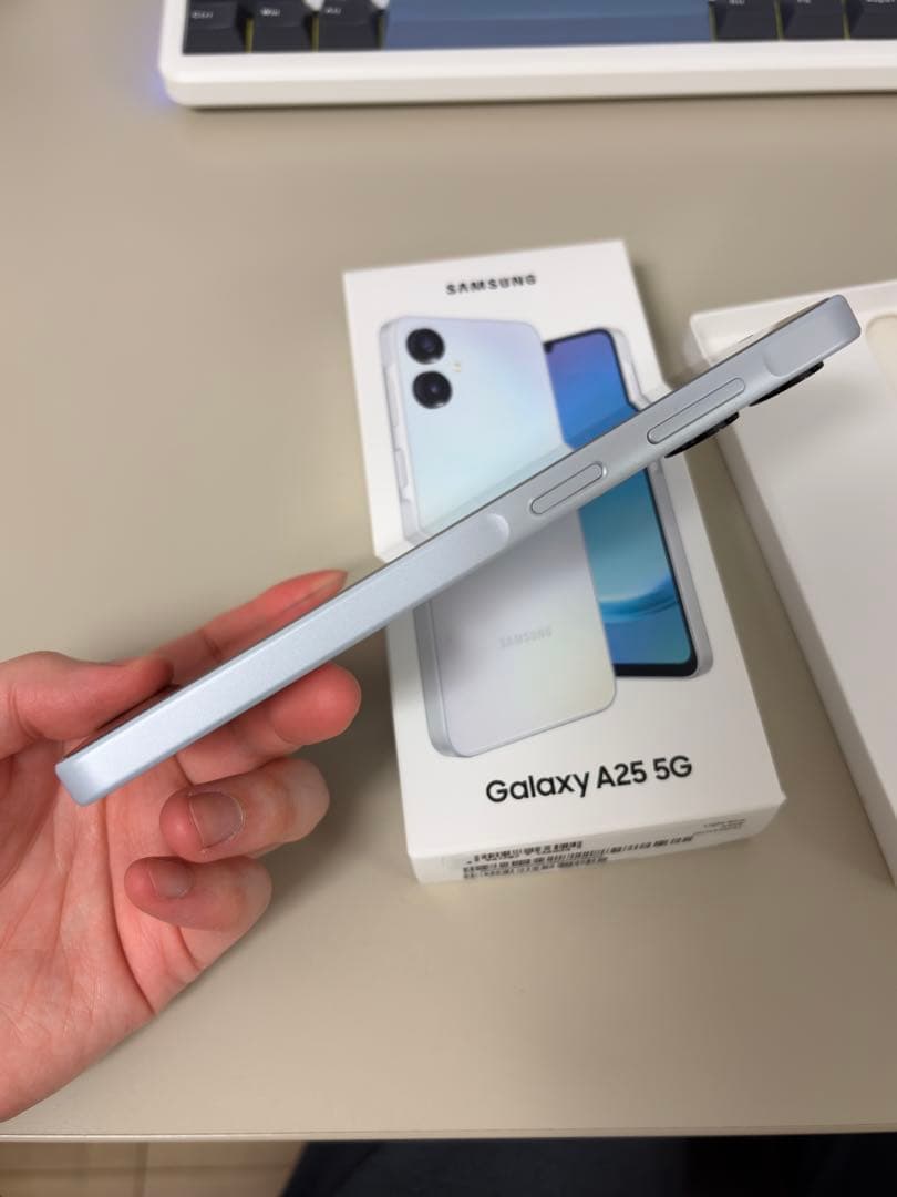 Samsung Galaxy A25 5G 本体 UQ版　ライトブルー