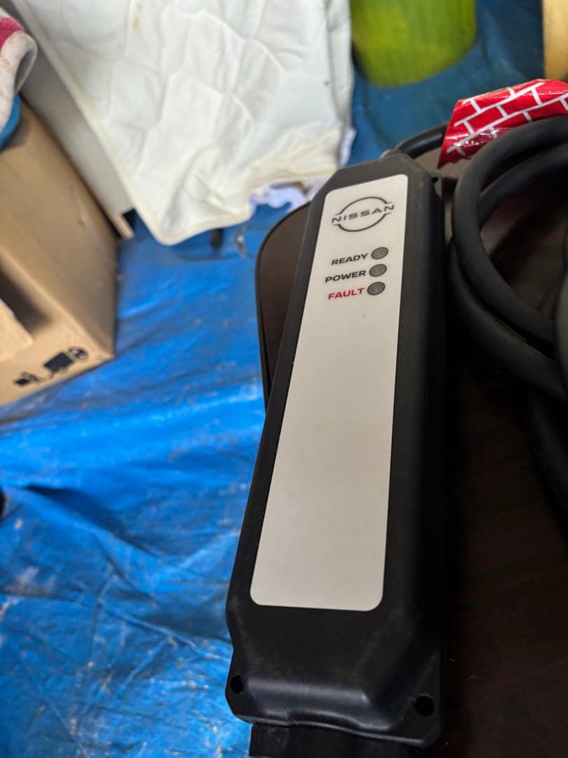 日産 充電器　2021年　408