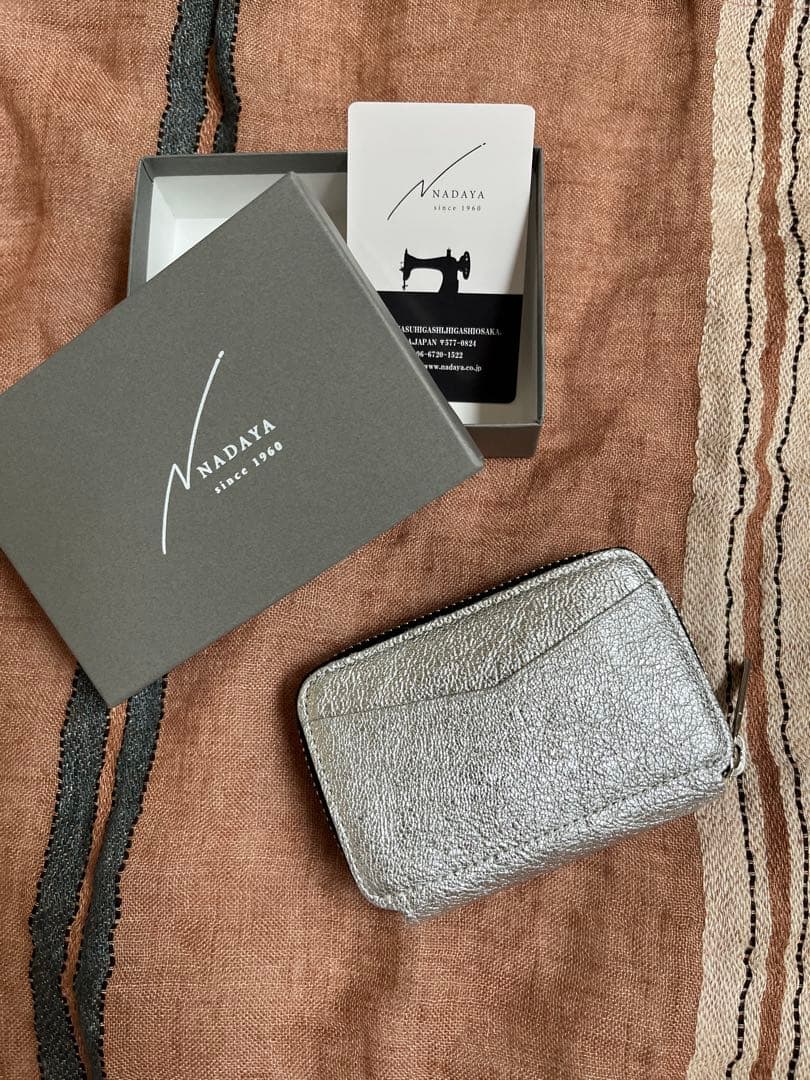 NADAYA mu コンパクト 財布 シルバー 天然革 未使用品