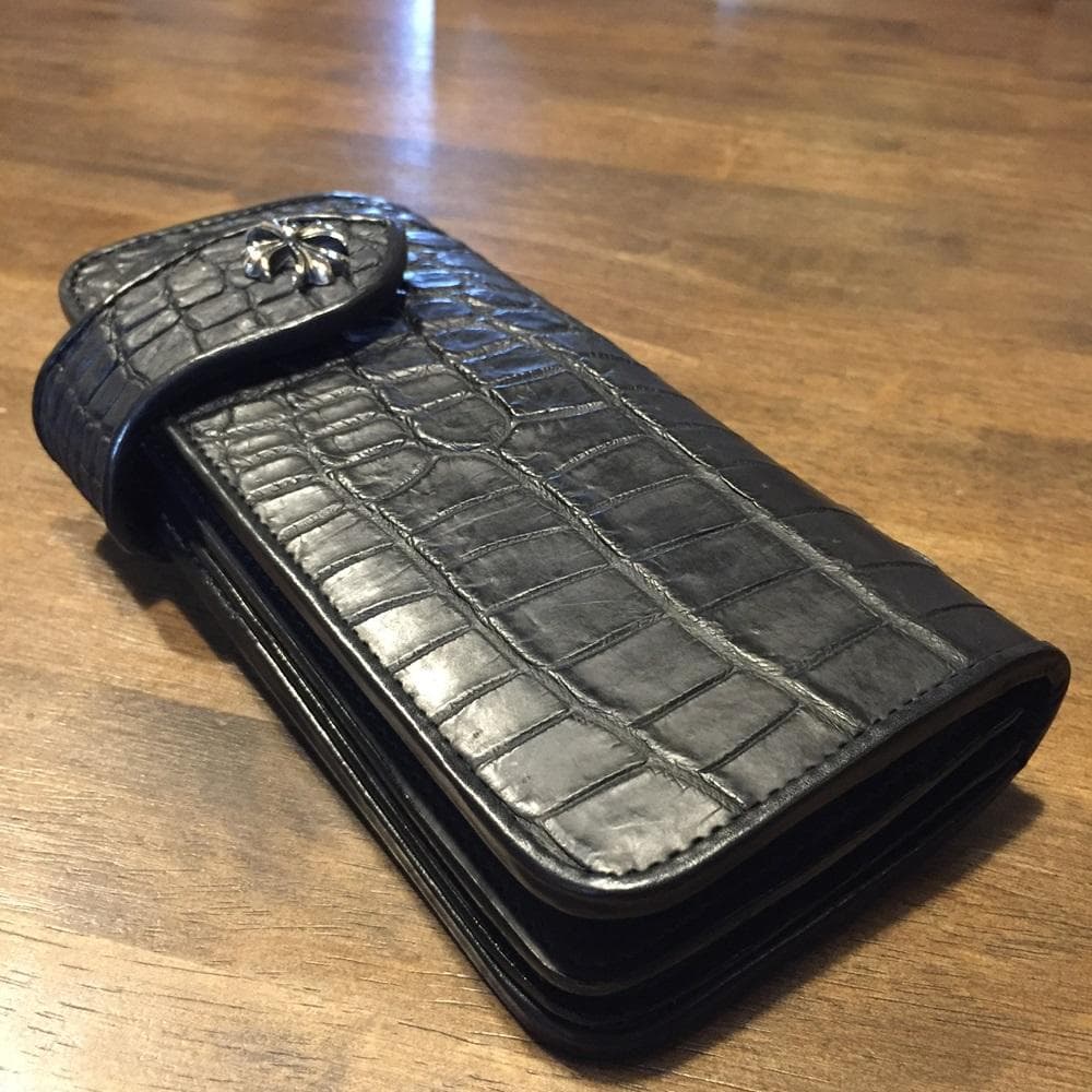 新品！高級‼クールなオールブラック！クロコダイル ワニ本革 バイカーズウォレット