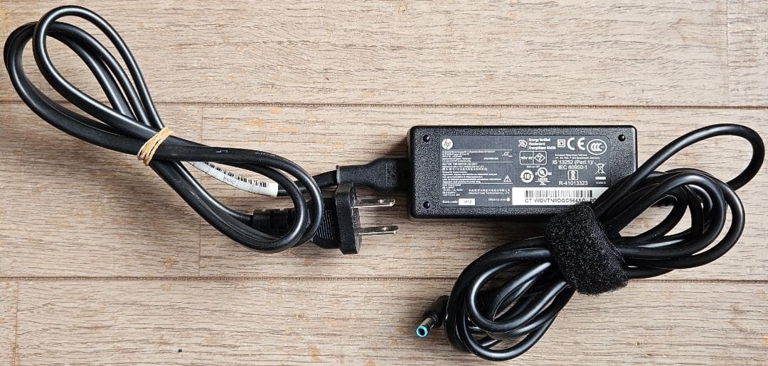 Ryzen5 5625U 15.6インチ フルHD IPS液晶 SSD256GB