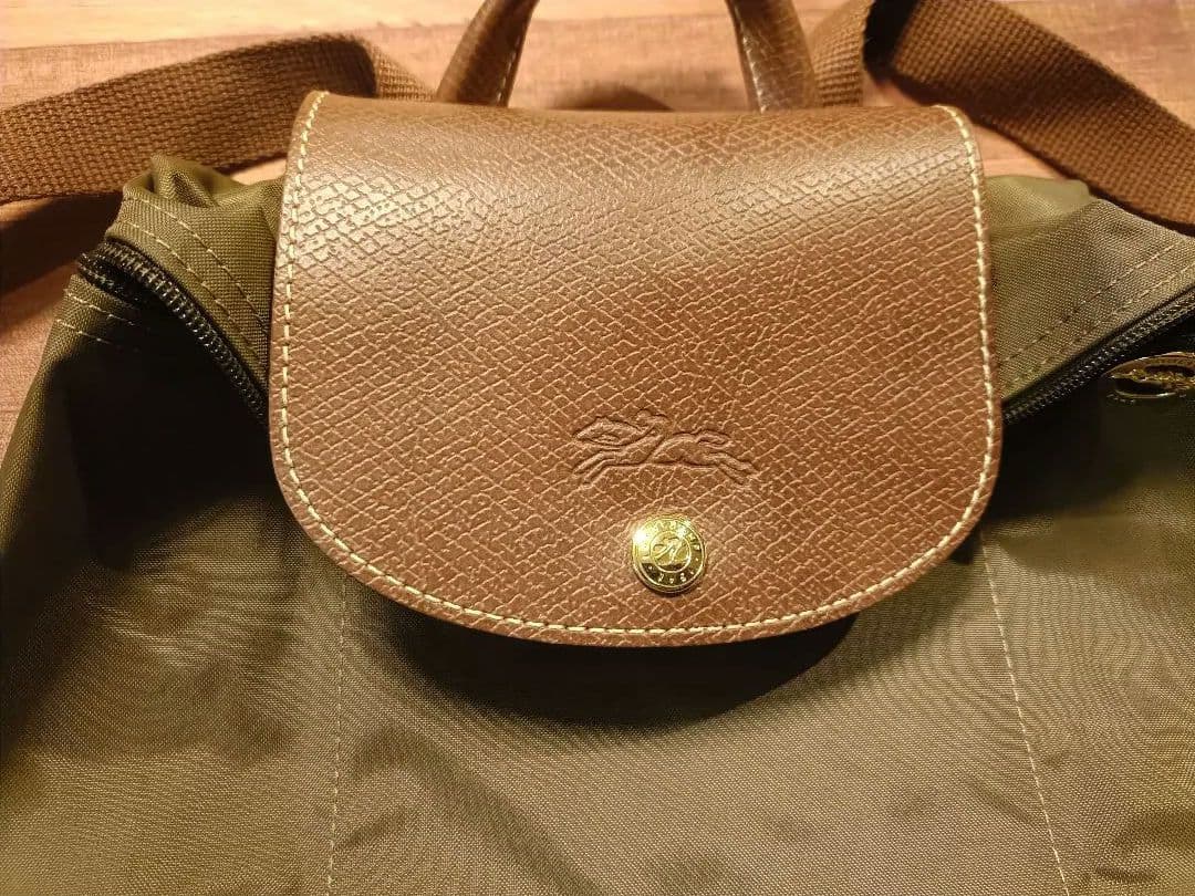 ​【yuna】ロンシャン ル プリアージュ バックパック カーキ