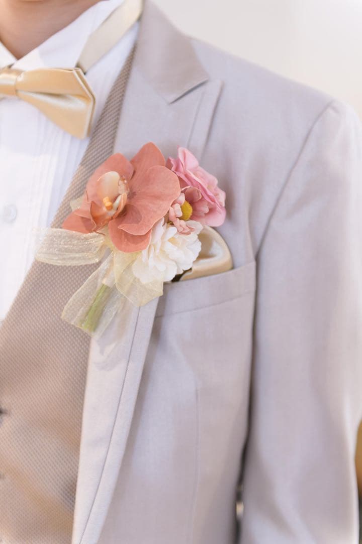 フープブーケ 大人可愛いピンクベージュ　ブートニア付き