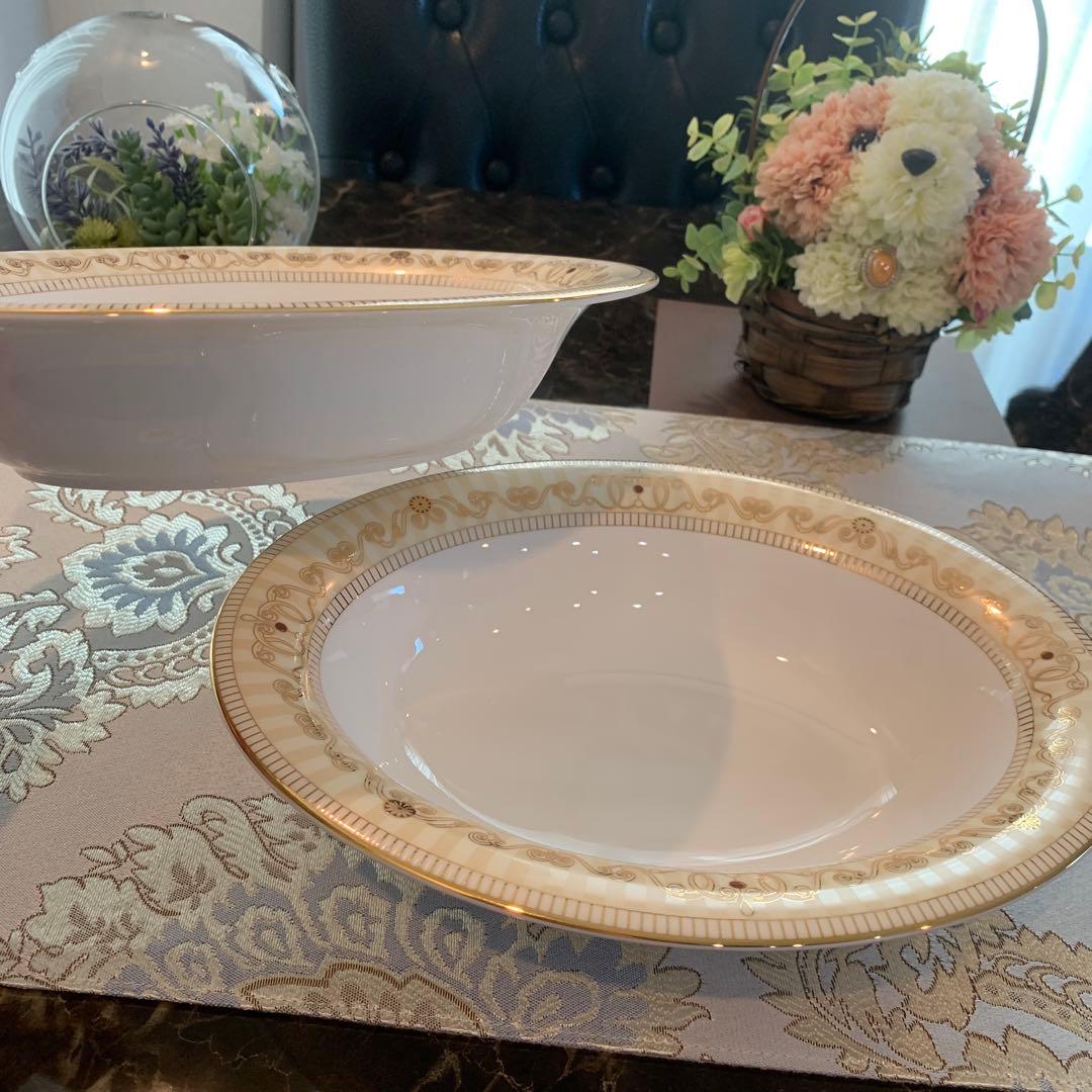 未使用　ウェッジウッド アレクサンドラ　シャンパン　カレー皿　サラダボウル2枚