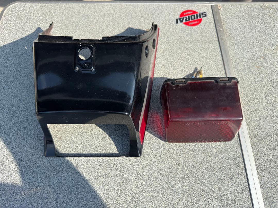 kawasaki Z400GP テールランプカウル ブラック 赤