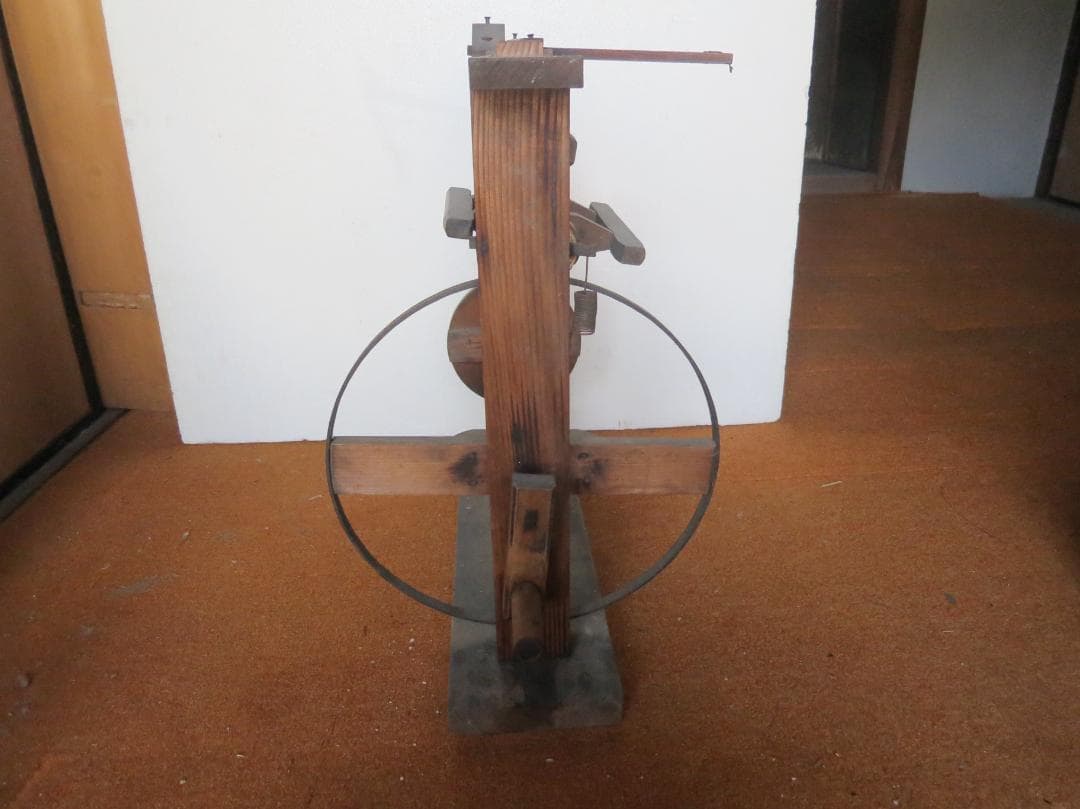 ★最終値　糸巻機　糸紡ぎ　紡ぎ車　糸車　手回し古民具アンティーク置物 古民家蔵出