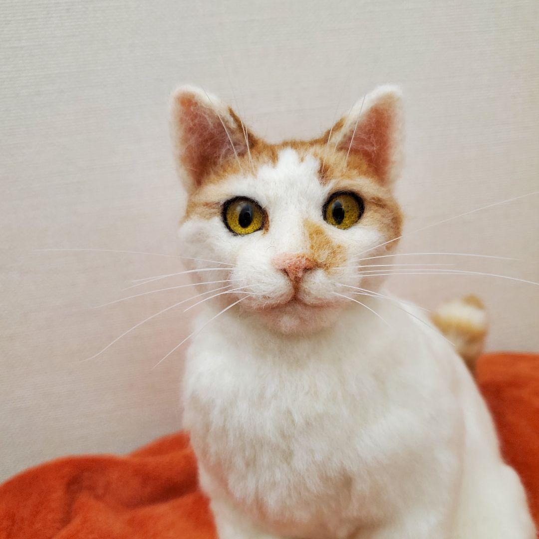 羊毛フェルト猫　ハンドメイド　茶白ハチワレ