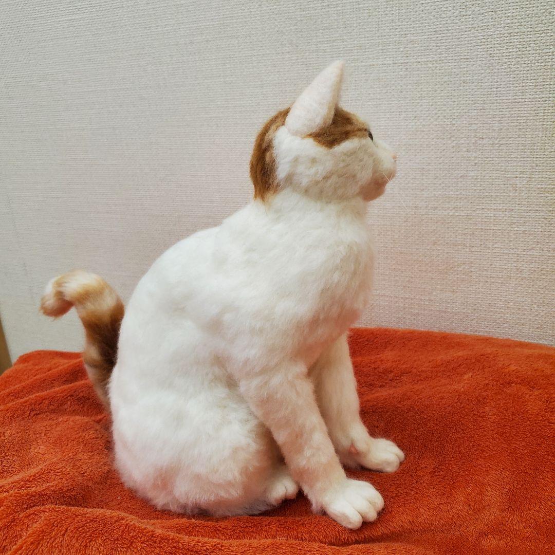 羊毛フェルト猫　ハンドメイド　茶白ハチワレ