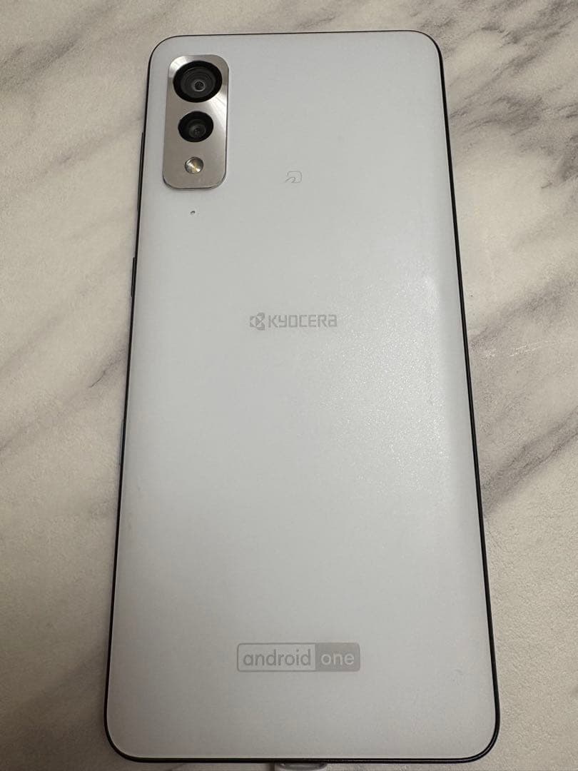 スマートフォン本体 KYOCERA Android one S8 (S8-KC)