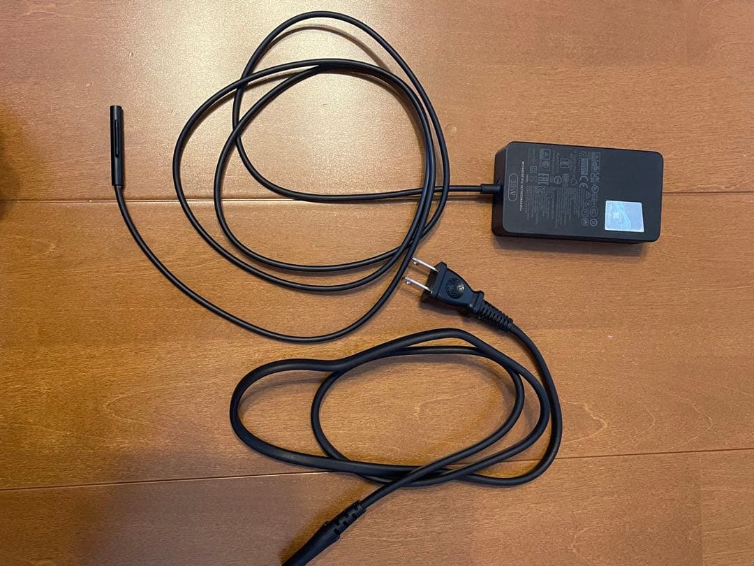 Surface Laptop 第7世代 13.8 16GB RAM 512GB