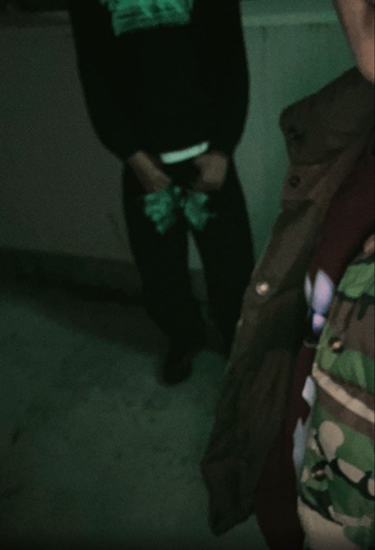 トップス swaggin Boyz