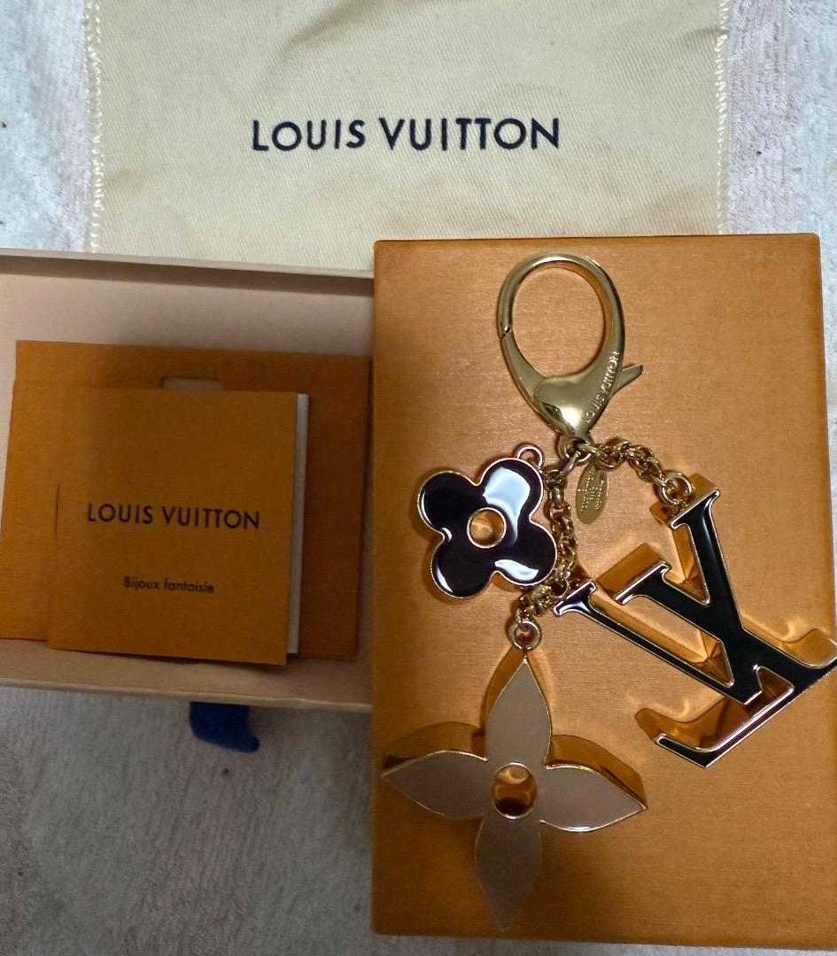LOUIS VUITTON フルールドゥモノグラム M67119 キーホルダー