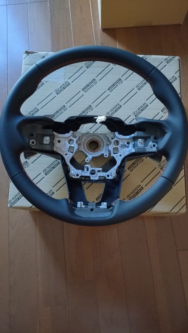 レクサス　NX用　未使用品