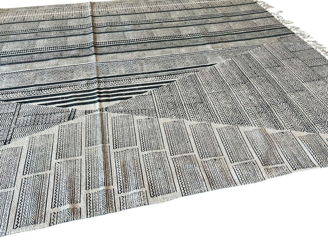 unico ウニコ/ラグマット 200×140cm/フリンジヴィンテージ