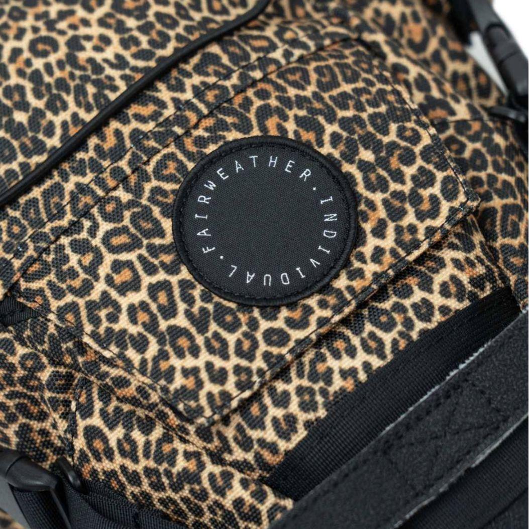 フェアウェザー サドルバッグ レオパード ブルーラグ