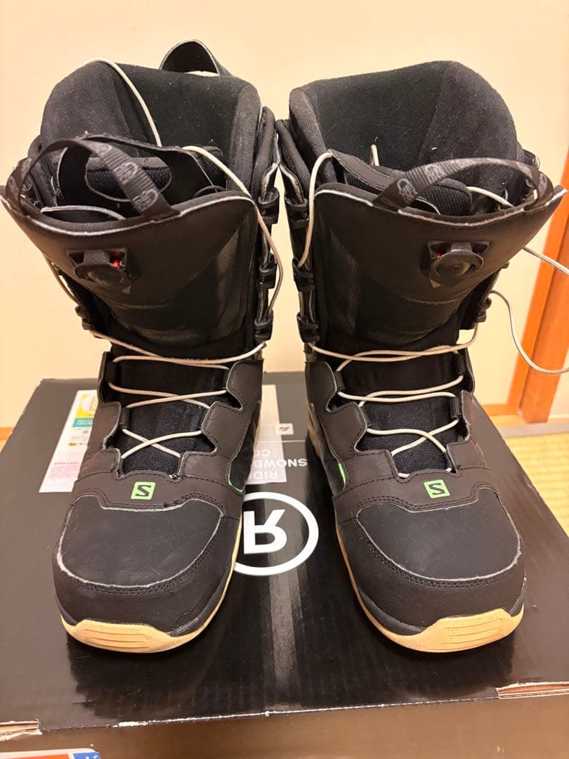サロモン　 スノーボードブーツ、ビンディングセット