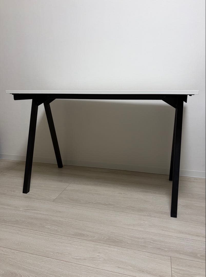 IKEA トロッテン デスク ホワイト/チャコール 120×60cm