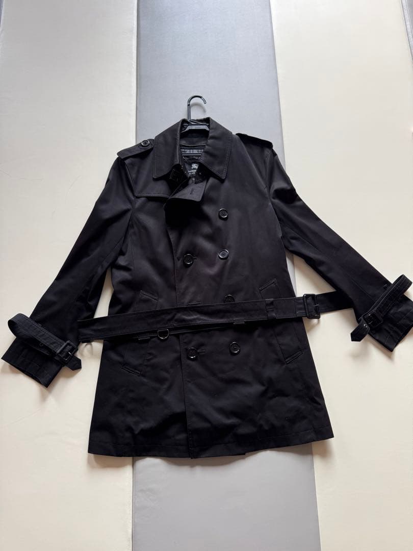 バーバリーブラックレーベル　トレンチコート黒　M