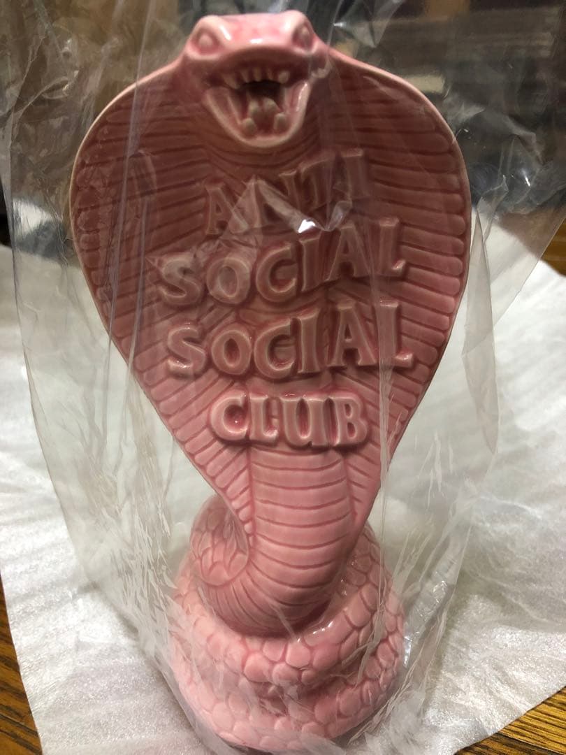 anti social social club お香立て　pink