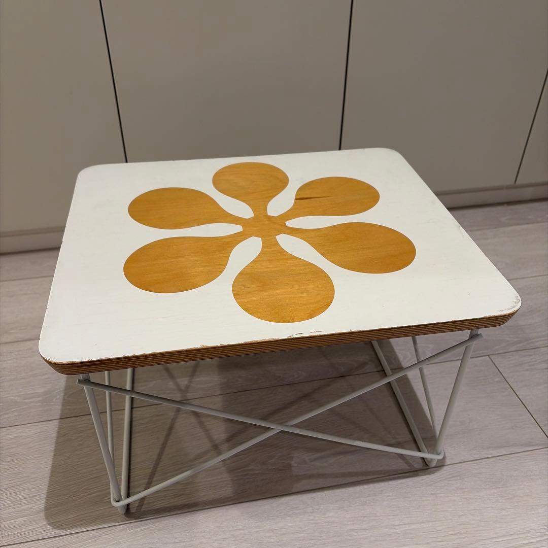 イームズ　ワイヤーベーステーブル　限定版