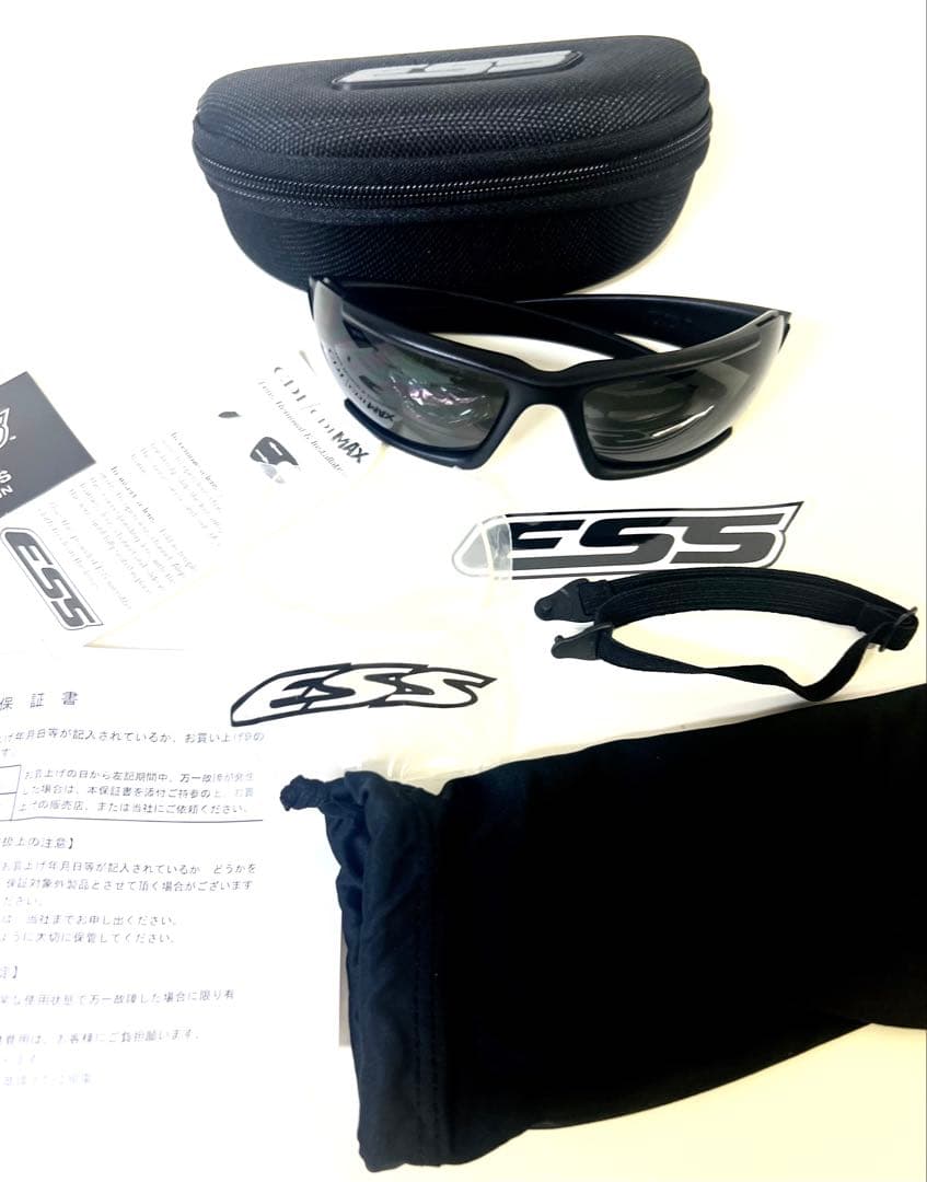 ESS スポーツサングラス ブラック