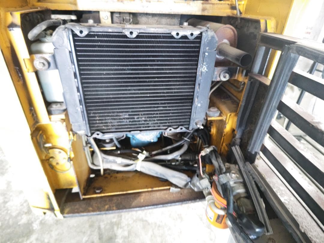 札幌より TCM SSL604 タイヤショベル スキッドステアローダー 4WD