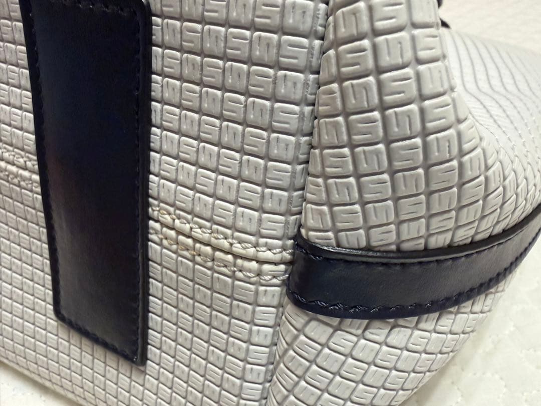 極美品SERAPIAN セラピアン　トートバッグ　ホワイトSTEPAN製