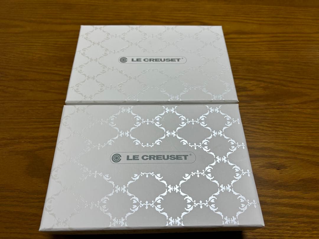 ルクルーゼ ミニフラワーボール＋スプーンセット　2セット